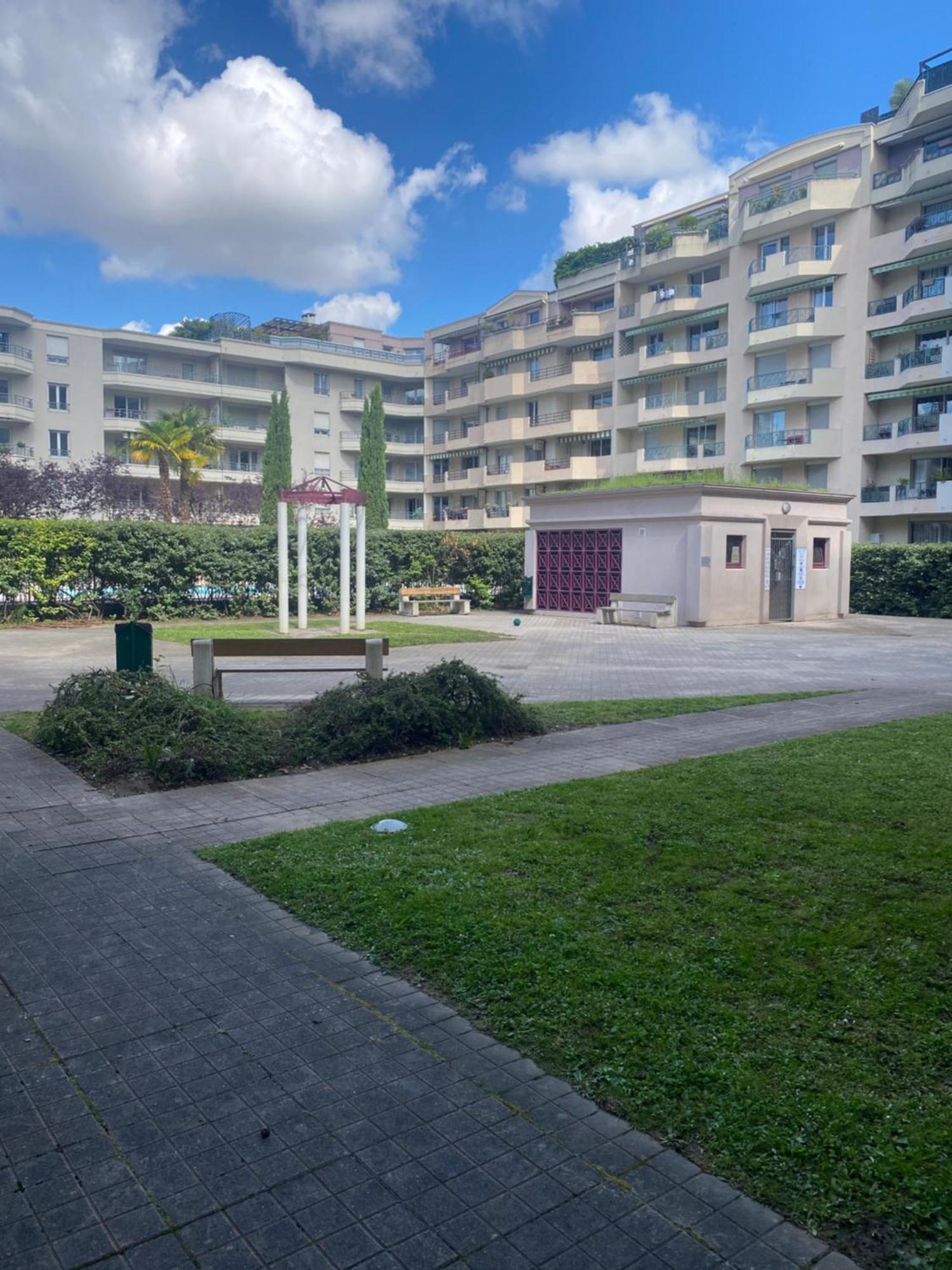 Ferienwohnung Super T2 Avec Piscine Lyon 3Eme Exterior foto